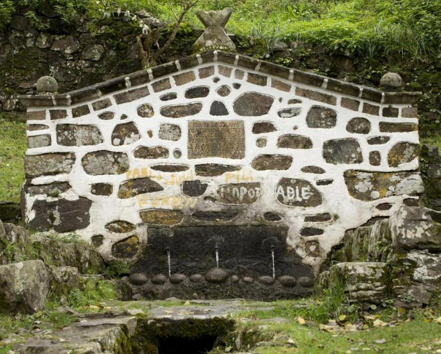 Figuriñas artesanais de sanandresiños