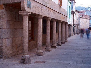 Detalle da muralla de Valença